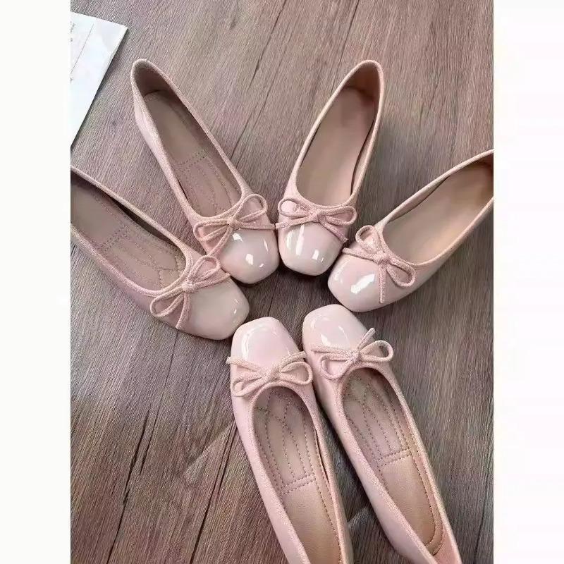 Women Shoes Formal - Damskie baleriny z kwadratowym noskiem, z