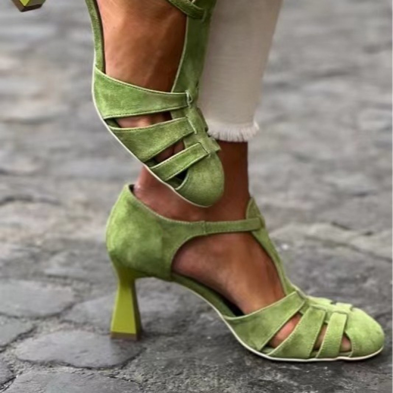 Women Shoes Formal - Damskie zielone zamszowe sandały na niskim