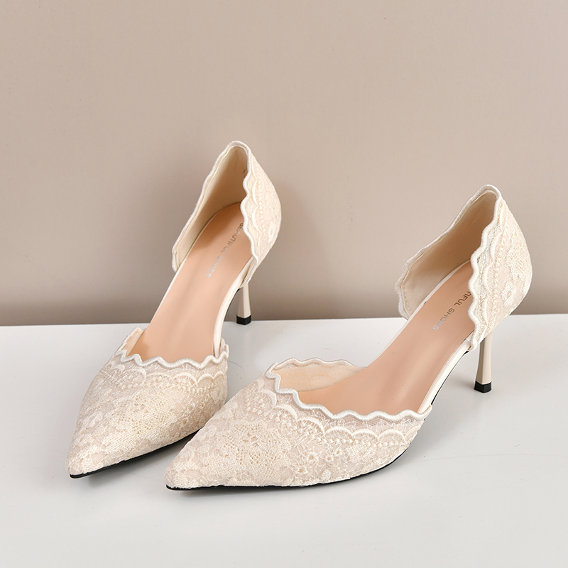 Women'S Shoes Veja - Koronkowe szpilki z ostrym noskiem damskie
