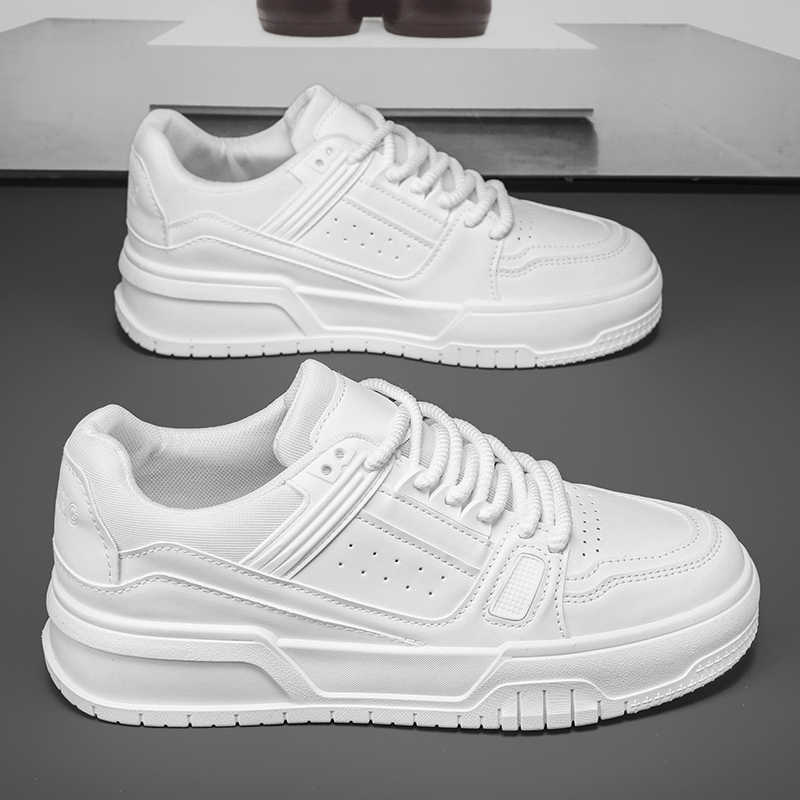 Women Shoes Types - Buty sportowe damskie beżowe z dziurami,