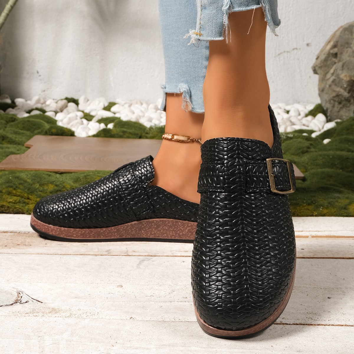 Modne, nowe, wygodne i wytrzym – Slip On Mule Flat recenzja i cena