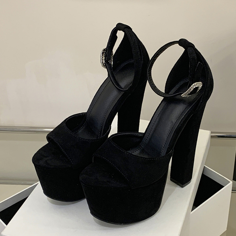 Seksowne sandały na platformie – Women'S Shoes Veja recenzja i cena