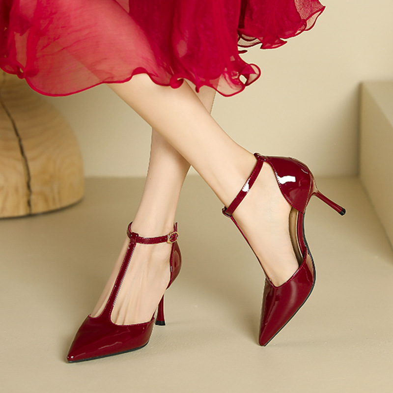 Czerwone szpilki damskie, ażur – Women Shoes Types recenzja i cena
